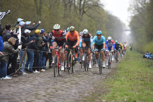 2019-paris-roubaix-arenberg