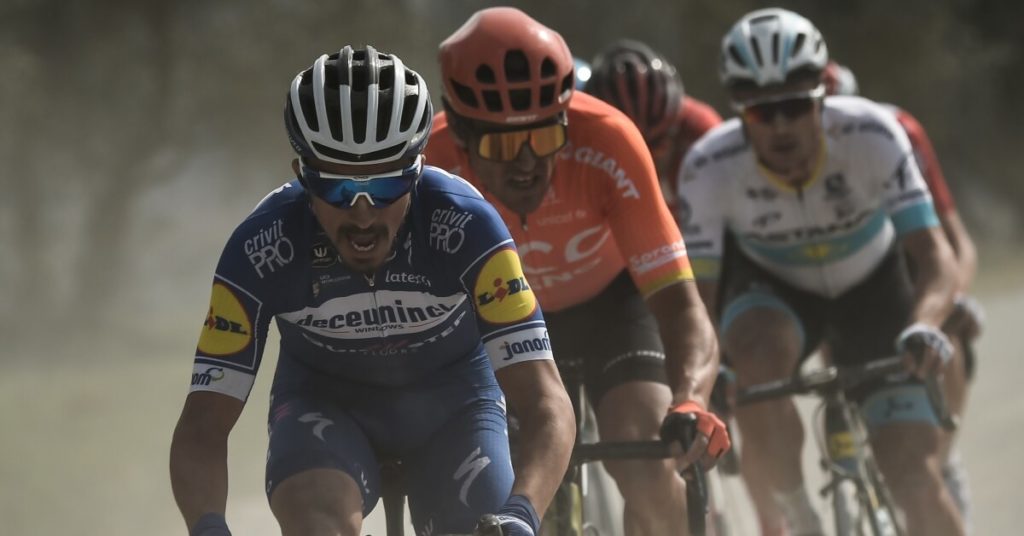 Julian-Alaphilippe-AFP-2019-Marco-Bertorello