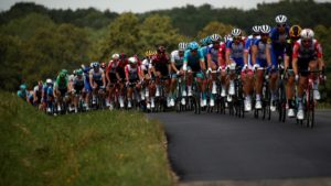 bicicleta-sorprende-ciclistas-Tour-Francia_1374482541_110806665_1200x675