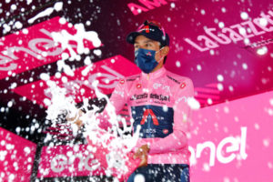 Egan Bernal rosa