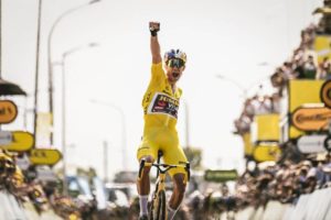 VAN AERT AMARILLO3