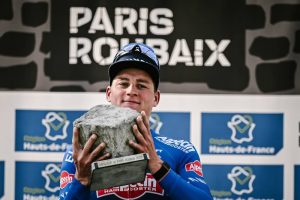 VAN DER POEL ROUBAIX3