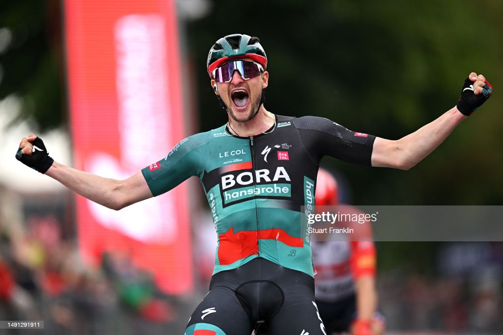 Nico Denz gives BORA a joy before the high mountain of the Giro ...