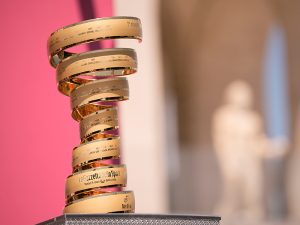 Trofeo Senza Fine, Giro de Italia