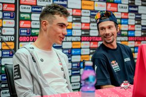 Ayuso, Roglic, Foto Filbarcatta