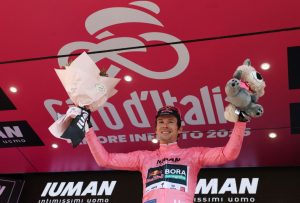 Roglic Giro e2 2025