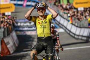 Van Aert giro e9 2025