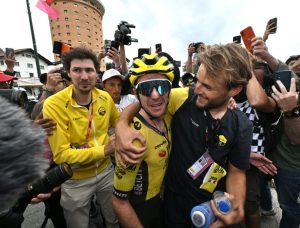 simon yates giro 2025 e20