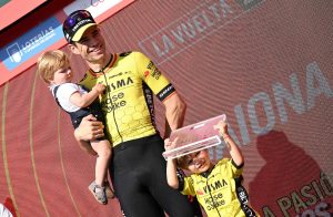 van aert hijos