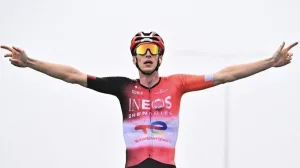 arensman tdf 2025 e15