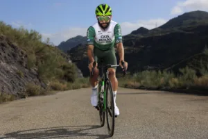 Tras la no renovación de Movistar, Gaviria evaluó retirarse
