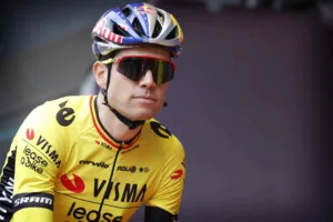 La lesión de Van Aert es más grave de lo que se reportó