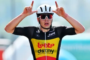 Otro lesionado por accidente doméstico: “Me caí de las escaleras”