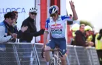 Remco Evenepoel (Red Bull - BORA) al ganar el Trofeo Andratx 2026 de la Challenge Mallorca