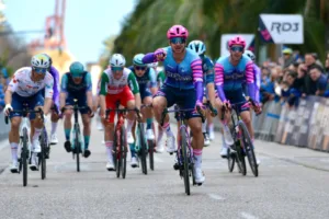 El Giro confirma sus invitaciones y Unibet obtiene revancha