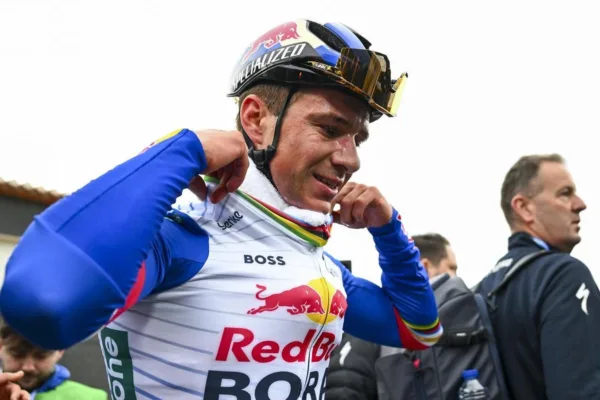 Remco Evenepoel (Red Bull - BORA) en la Volta a la Comunitat Valenciana 2026