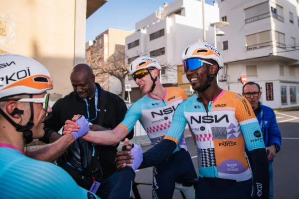 Biniam Girmay en la Volta Comunitat Valenciana 2026