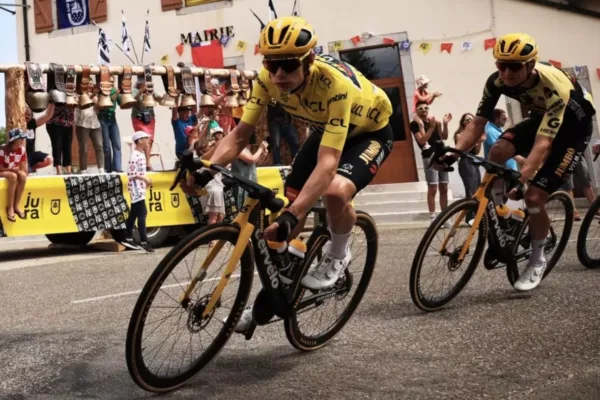Jonas Vingegaard y Wilco Kelderman (Jumbo Visma) en el Tour de France 2023 (ASO)