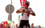 Isaac del Toro (UAE) gana la sexta etapa del UAE Tour 2026