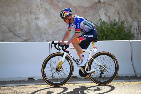 Remco Evenepoel en el UAE Tour 2026