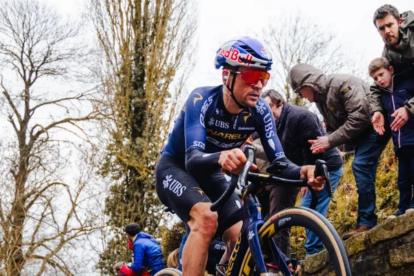 Tom Pidcock (Pinarello - Q36.5) en Omloop 2026