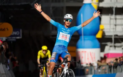 Isaac del Toro (UAE) gana la sexta etapa de Tirreno - Adriático 2026