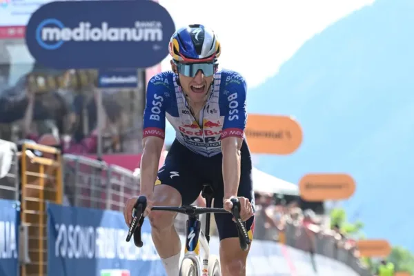 Jai Hindley en el Giro d´Italia 2026