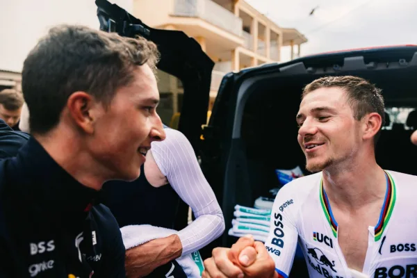 Florian Lipowitz y Remco Evenepoel en la Challenge Mallorca 2026