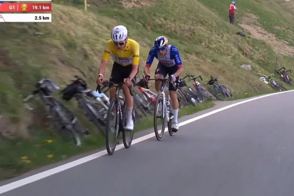 Tadej Pogacar y Florian Lipowitz.
