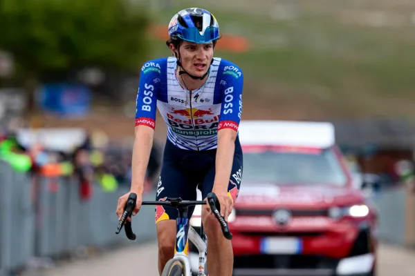 Giulio Pellzzari (Red Bull - Bora) en la etapa 7 del Giro d´Italia 2026