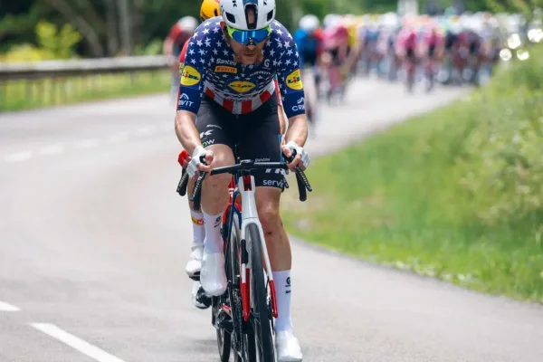 Quinn Simmons en la etapa 4 del Tour Auvergne Rhone Alpes