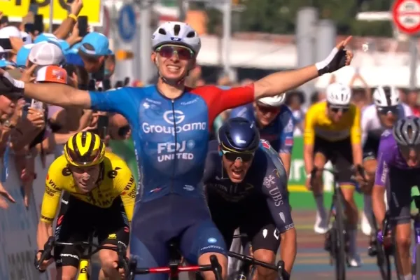 Romain Gregoire gana en el Tour de Suiza 2026