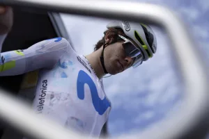 Movistar renueva al ex Visma Hessmann, pero afrontará una sensible baja