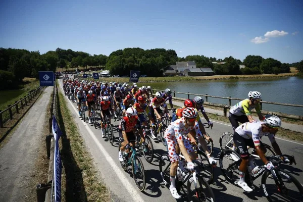Alineaciones oficiales y equipos confirmados para el Tour de Francia 2026