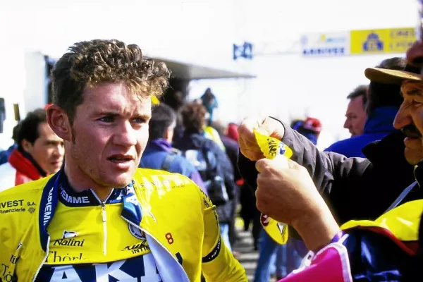 Erwann Mentheour cuando era ciclista