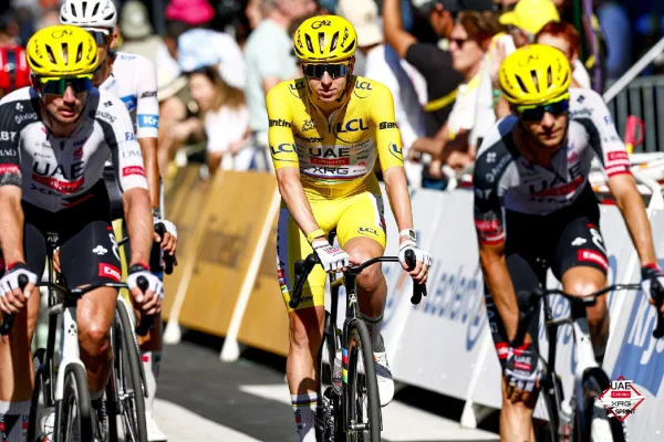 Tadej Pogacar líder Tour de France 2026