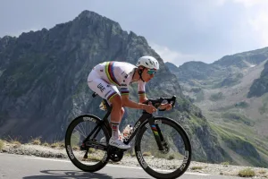 Pogacar alista un anuncio sobre La Vuelta a España tras guiño clave: “¿Qué hay allí? ¿Toritos?”