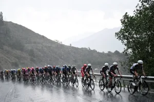 El ciclismo en la era TikTok: “¿Cómo podemos esperar que la gente mire una carrera más de cuatro horas?”