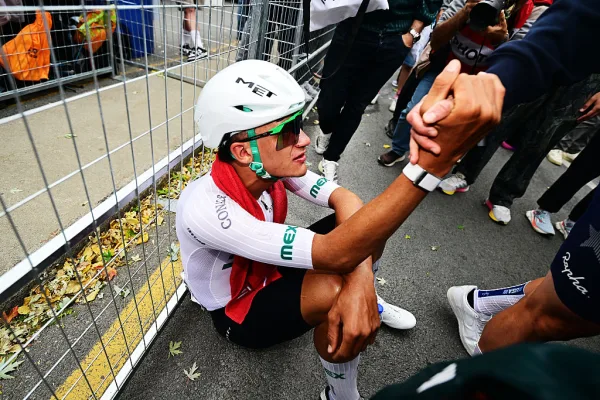 Isaac del Toro (México) tras llegar a meta en el Mundial de Montreal 2026